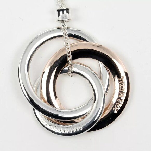 TIFFANY&Co. Interlocking Circle Necklace Silver925/Rubedo metal - Picture 4 of 7